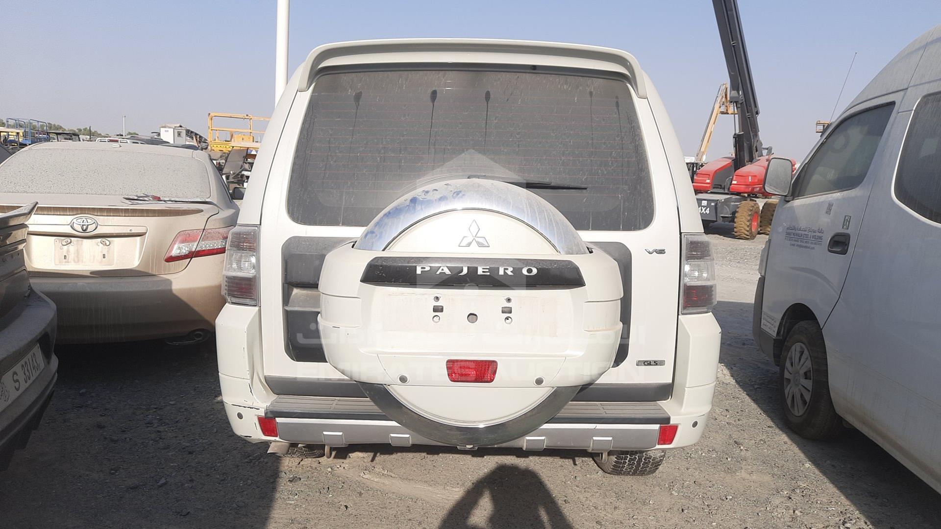 2013 MITSUBISHI PAJERO VIN: JMYLRV95WDJ704832