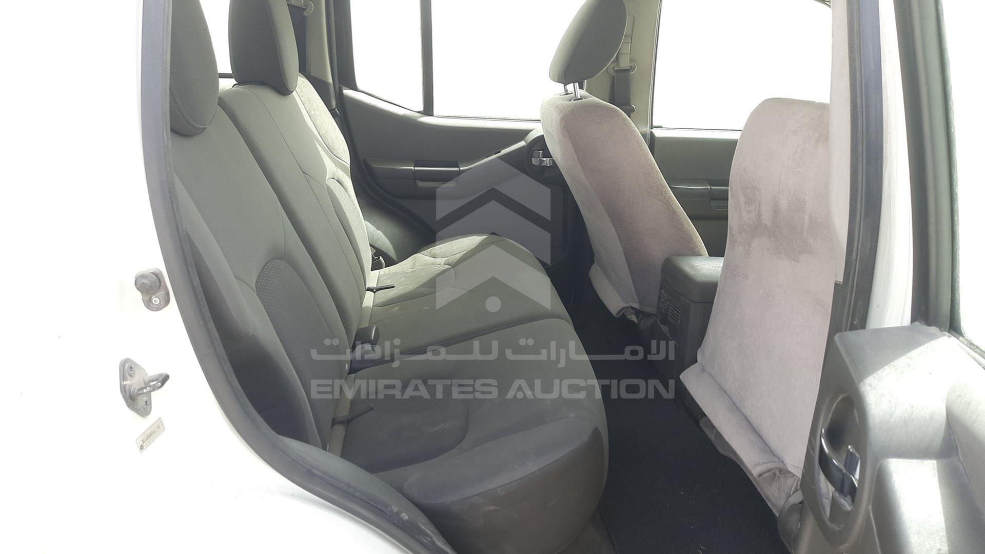 2013 NISSAN XTERRA VIN: 5N1AN0N64DN812506
