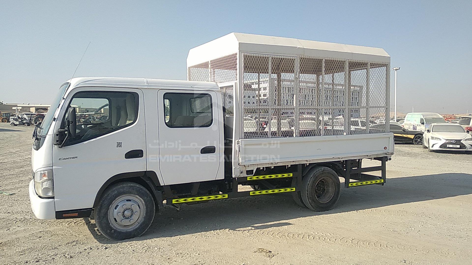2015 MITSUBISHI CANTER VIN: JL7B6E1P0FK028476