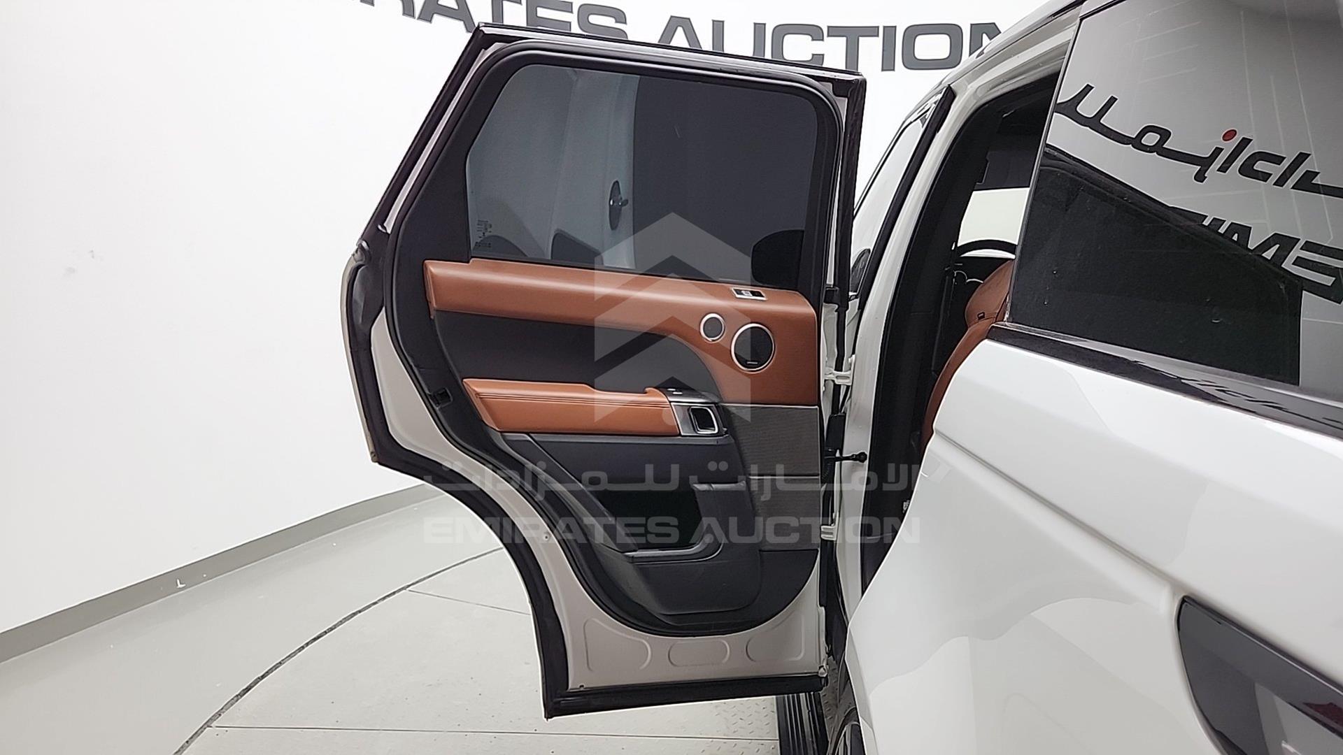 2014 RANGE ROVER SPORT VIN: SALWA2EF2EA302173