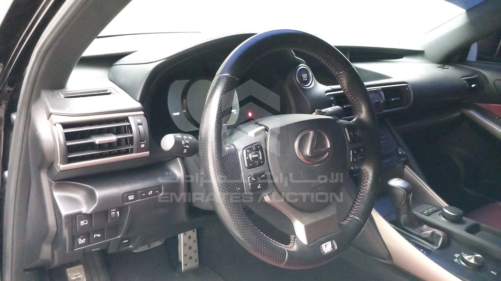 2018 LEXUS IS300 VIN: JTHBA1D25J5081877