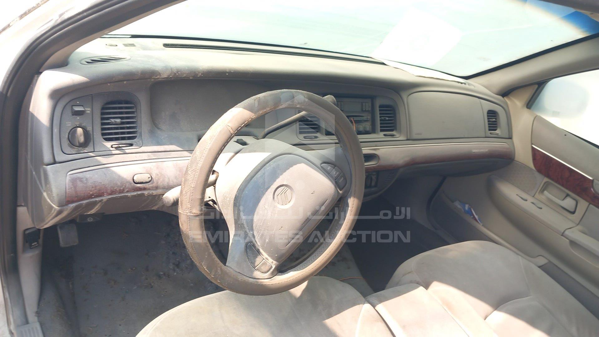 2000 FORD MERCURY VIN: 2MEFM74W7YX617963