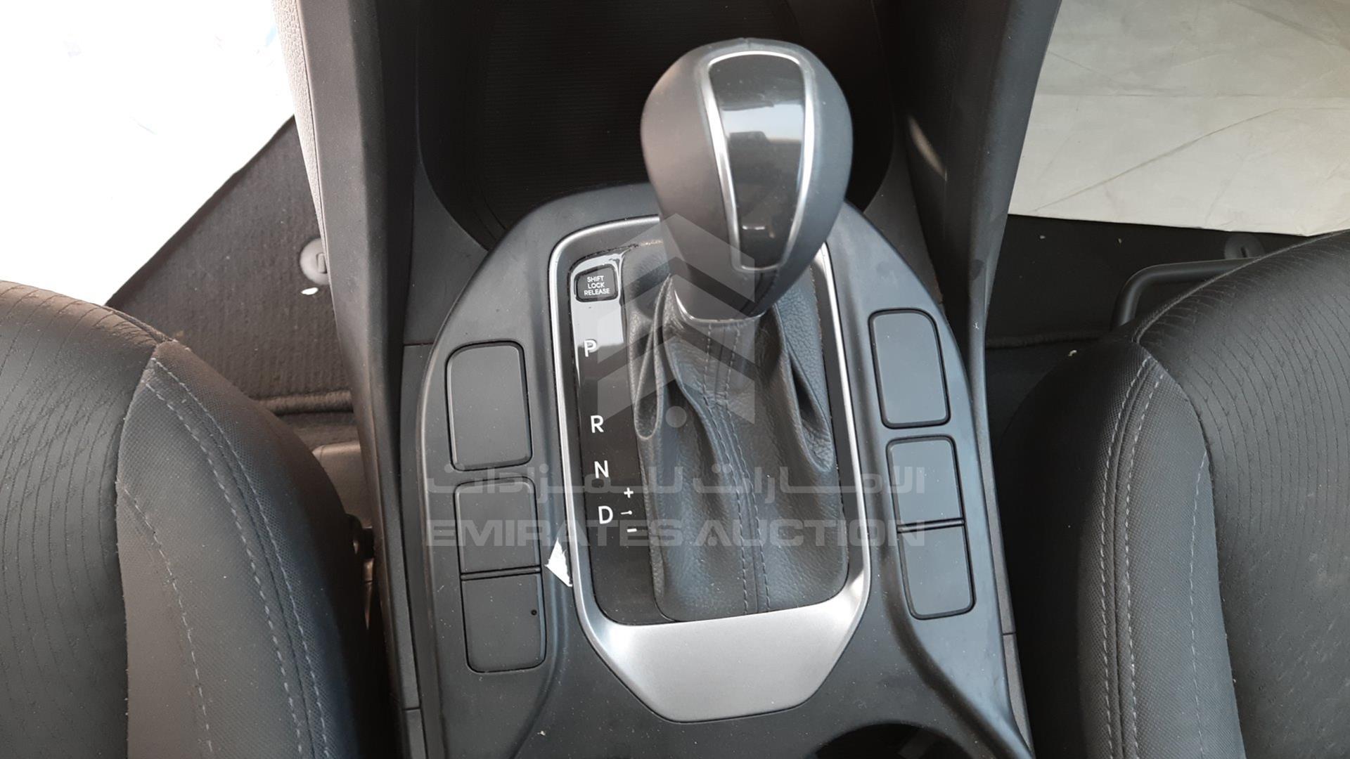 2014 HYUNDAI SANTA FE VIN: KMHSN81E3EU030365