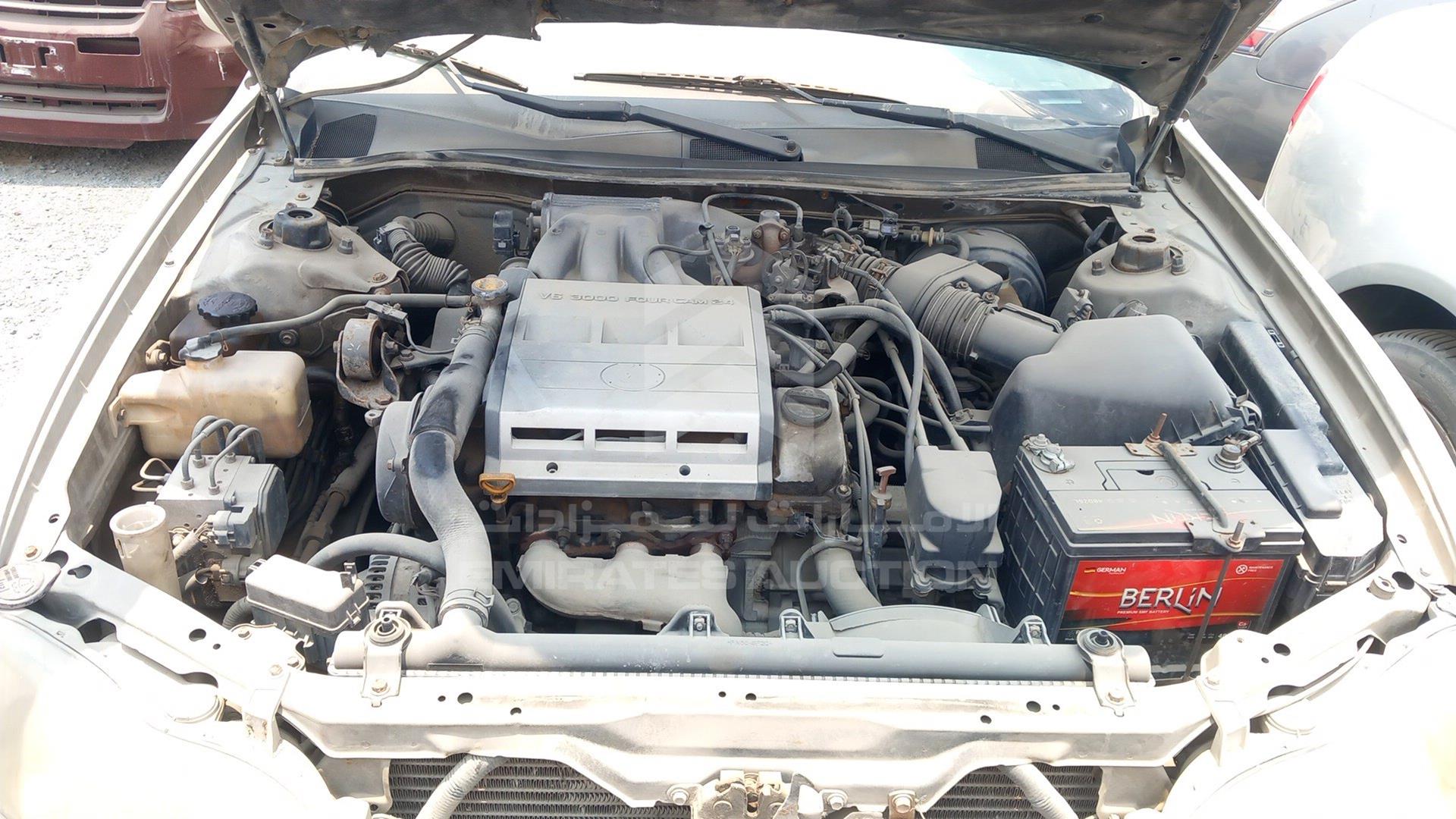 1997 LEXUS ES 300 VIN: JT8BF22G7V0028557