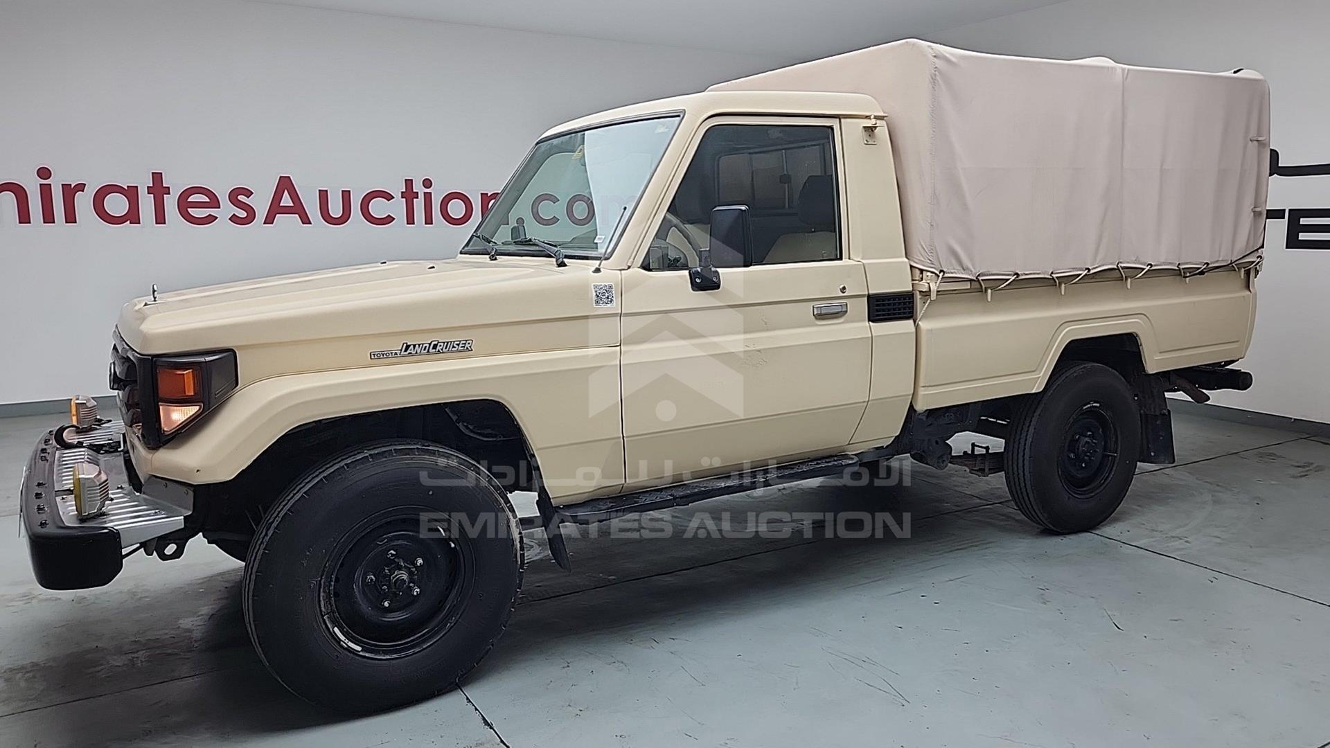 2000 TOYOTA LAND CRUISER VIN: JTFLJ71J6Y8000633