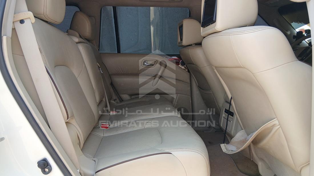 نيسان باترول 2013 — زاوية الراكب الخلفي اليمنى — صورة 20