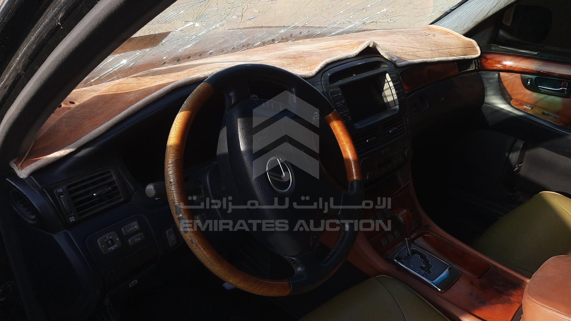 2004 LEXUS LS 430 VIN: JTHBN36F240168184