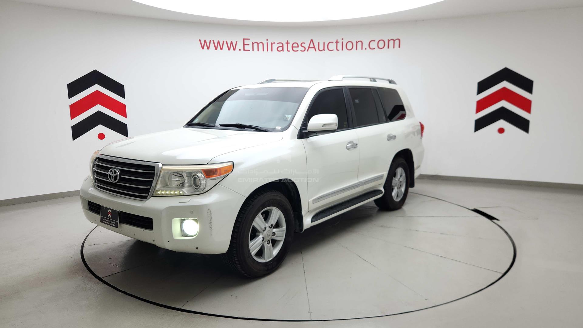2014 TOYOTA LAND CRUISER VIN: JTMHX09J9E5043076