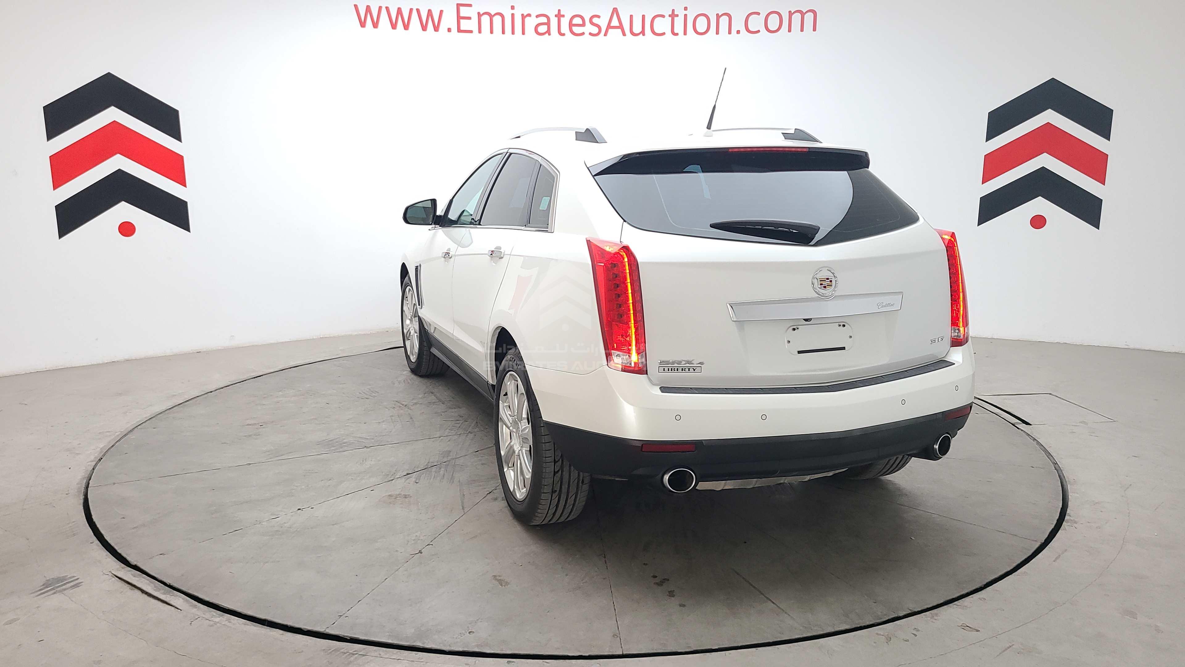 3GYFN9E32FS556311 - 2015 Cadillac SRX - #428187