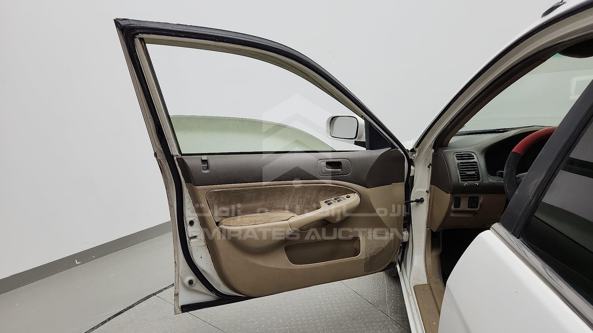 2005 HONDA CIVIC VIN: JHMES862X5S403467