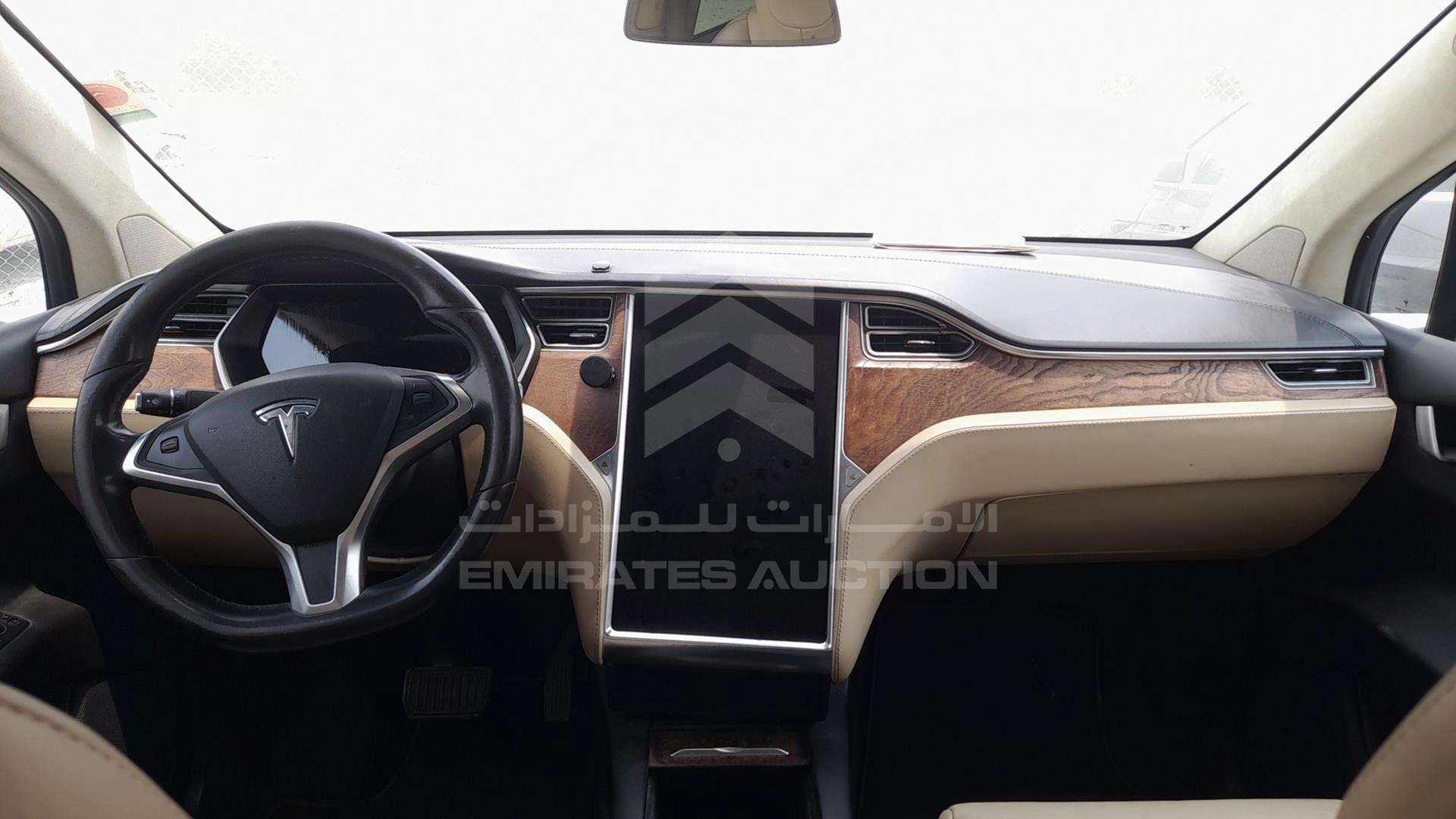 2017 TESLA MODEL X VIN: 5YJXCCE2XHF056526