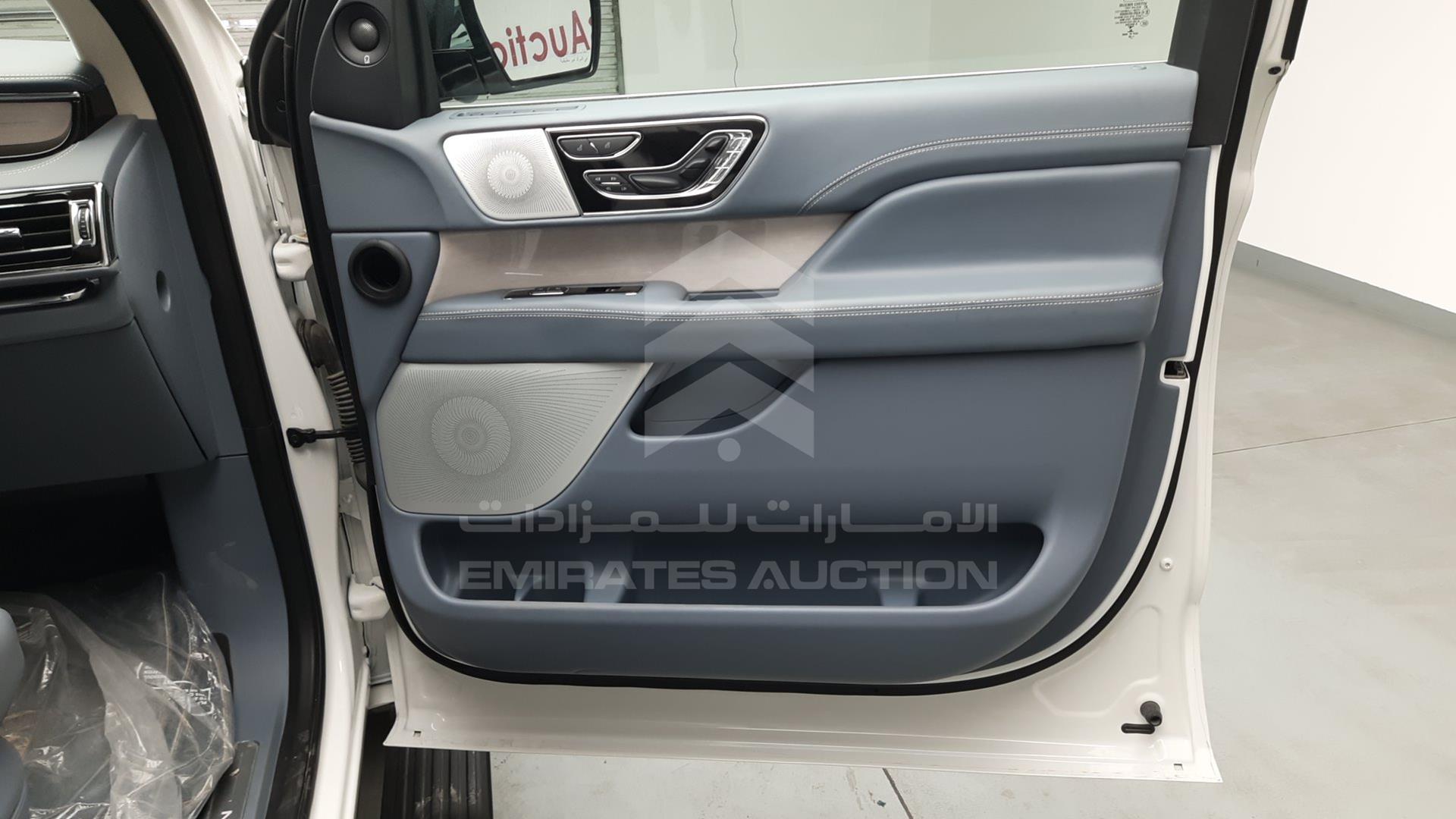 2022 LINCOLN NAVIGATOR VIN: 5LMJJ3TT2NEL02594