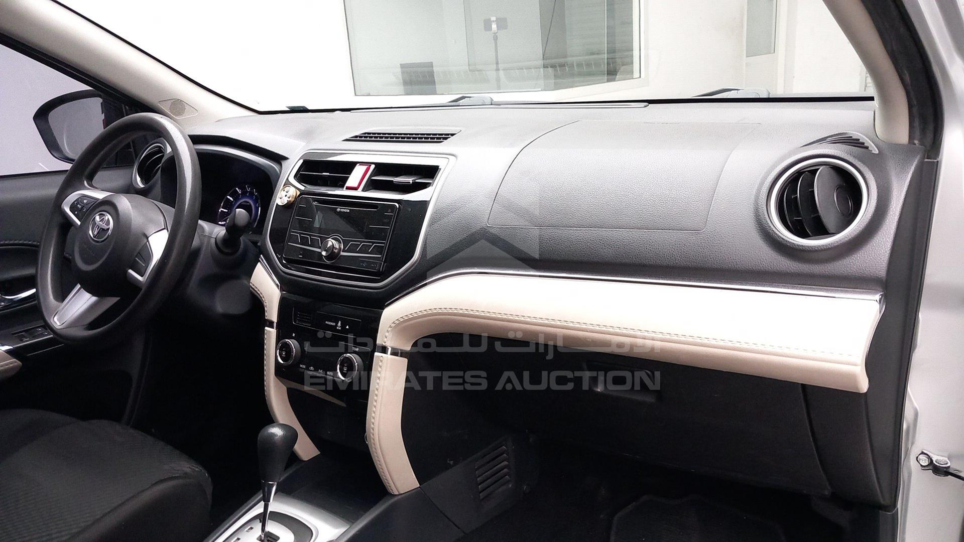 2019 TOYOTA RUSH VIN: MHKEF8BF4KK001301