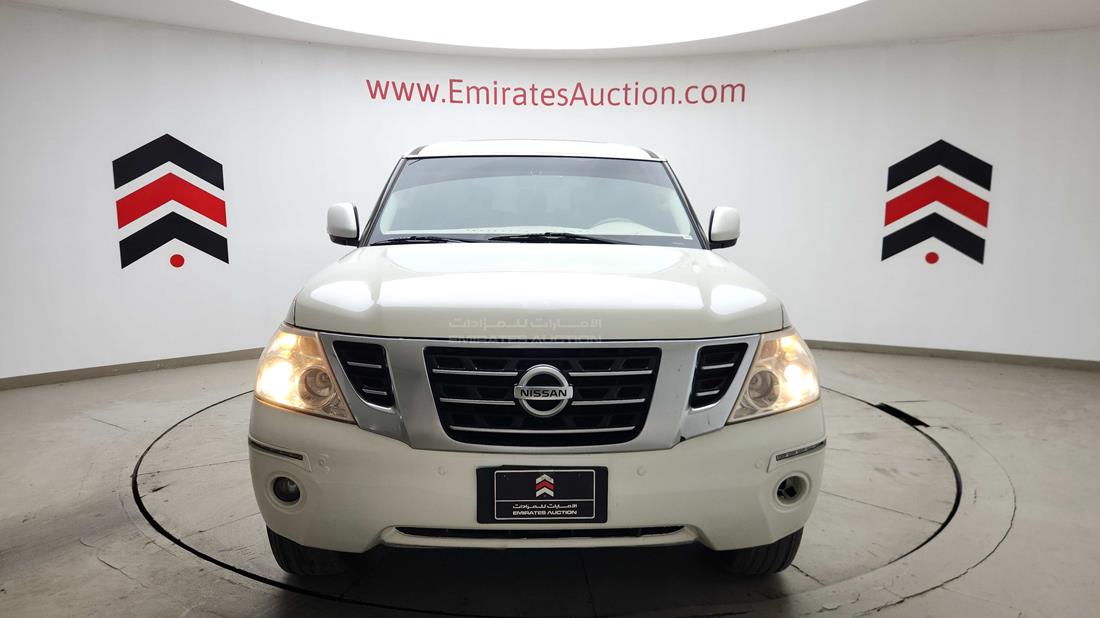 2013 Nissan Patrol — 360-degree view