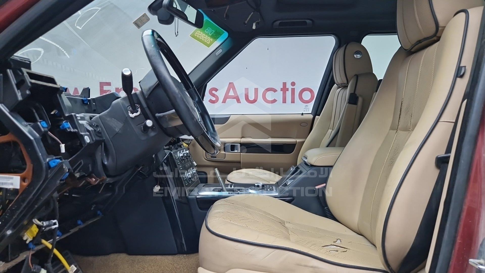 2010 RANGE ROVER VOGUE VIN: SALLMAME4AA307004
