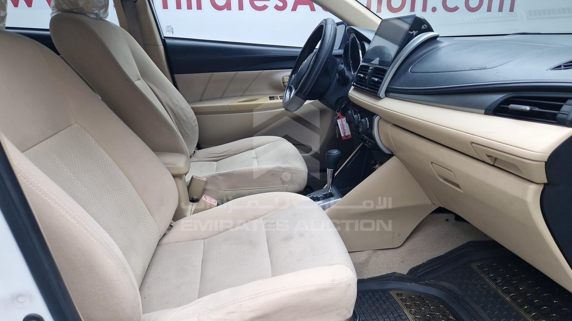 2014 TOYOTA YARIS VIN: MR2BT9F3XE1088989