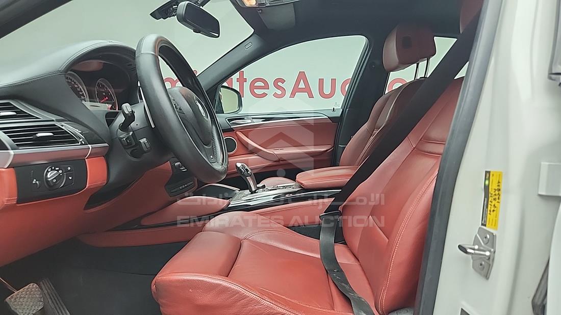 2010 BMW X6 — Front Left Driver Seat View — Photo 11