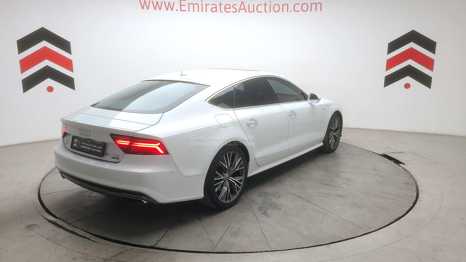 2017 AUDI A7 VIN: WAUSGCFCXHN069555