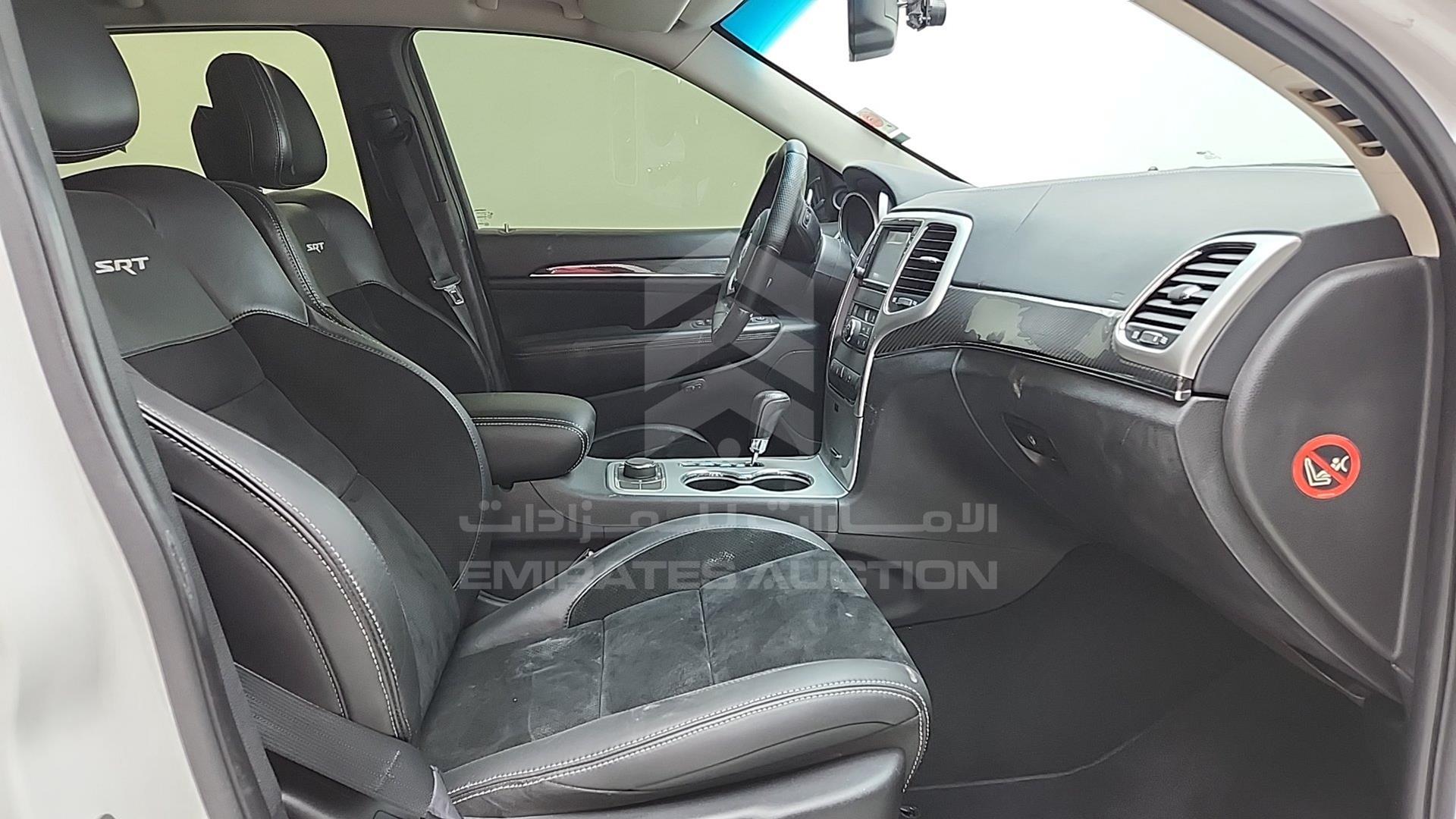 2013 JEEP GRAND CHEROKEE VIN: 1C4RJFDJXDC586172