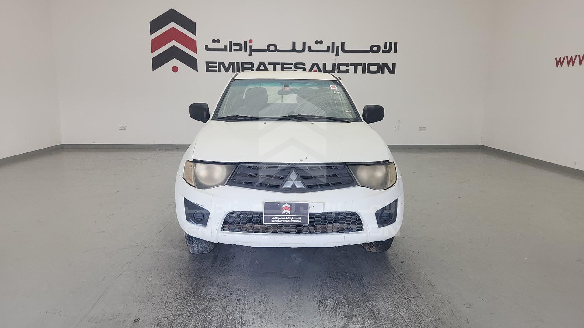 2013 MITSUBISHI L 200 VIN: MMBJNKA50DD029933