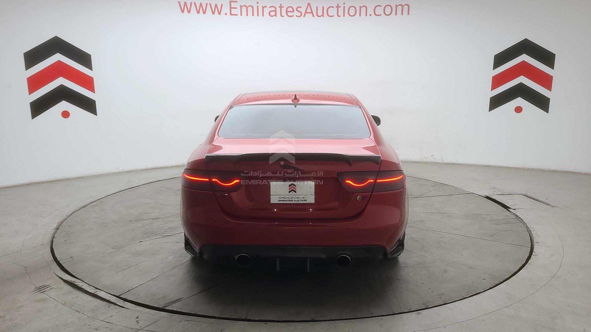 2016 JAGUAR XE VIN: SAJAB4BV8GA909222