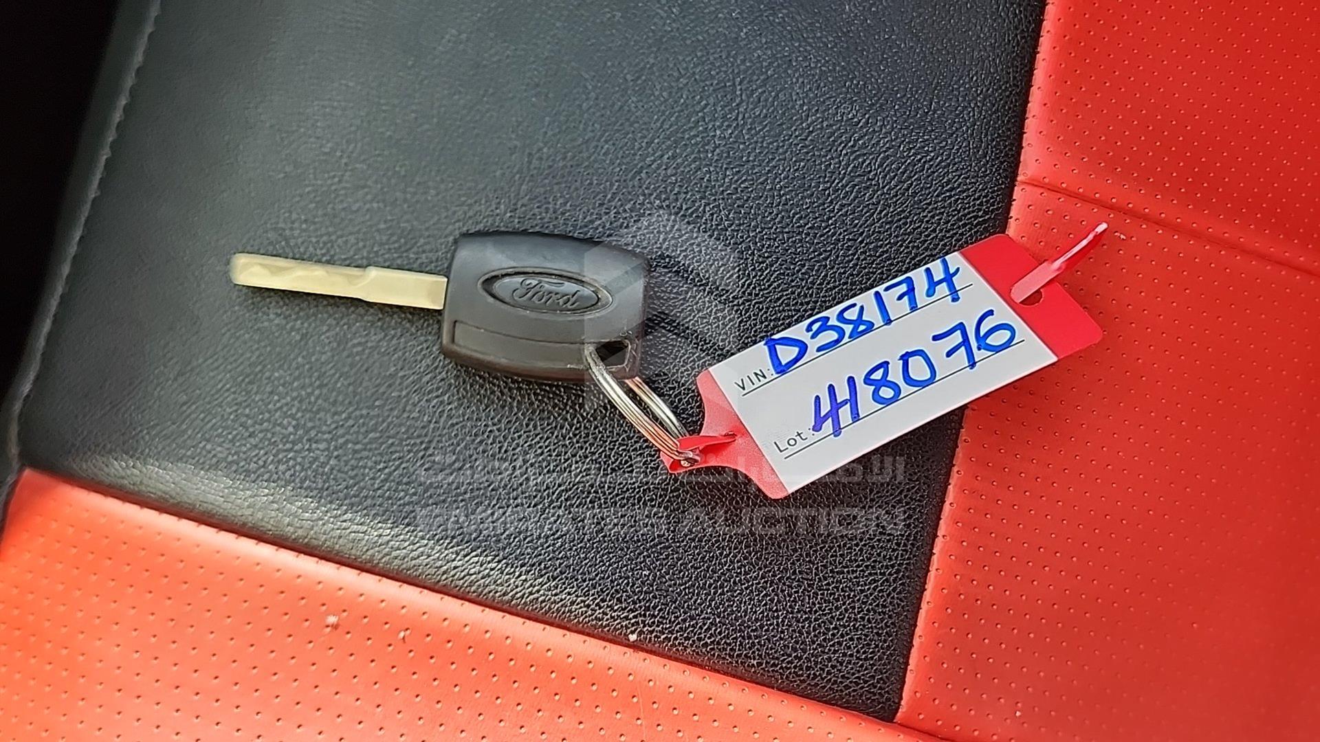 2011 FORD FOCUS VIN: WF0TD34P0BVD38174