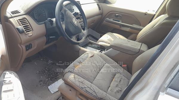 Honda Pilot 2003 2HKYF18503H701474 Image 4