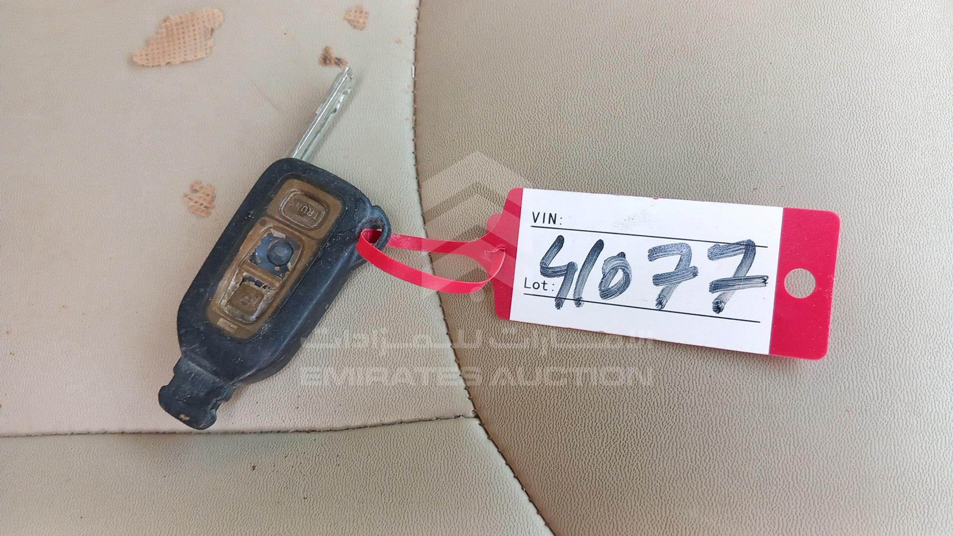 2001 LEXUS LS 430 VIN: JTHBN30FX00017337