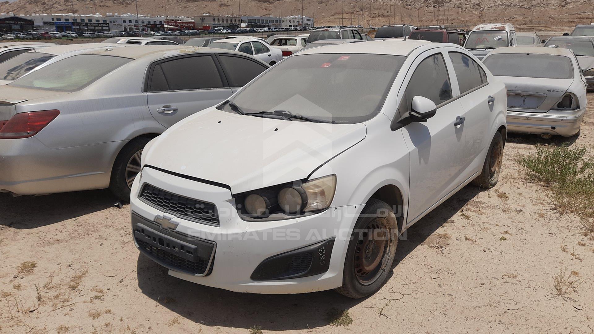 2013 CHEVROLET SONIC VIN: KL1JD5BE4DB063988