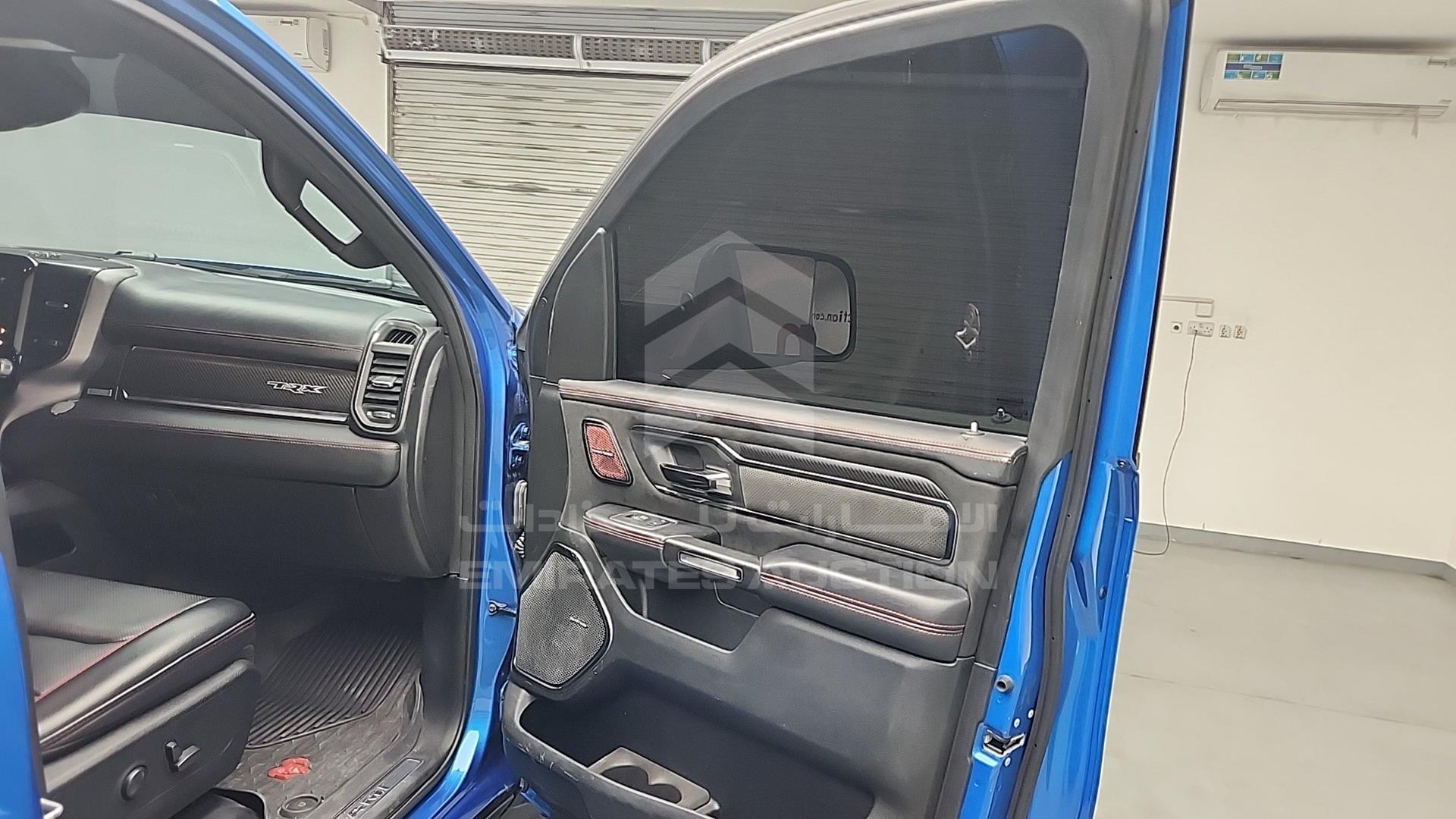2022 DODGE RAM 1500 VIN: 1C6SRFU94NN110142