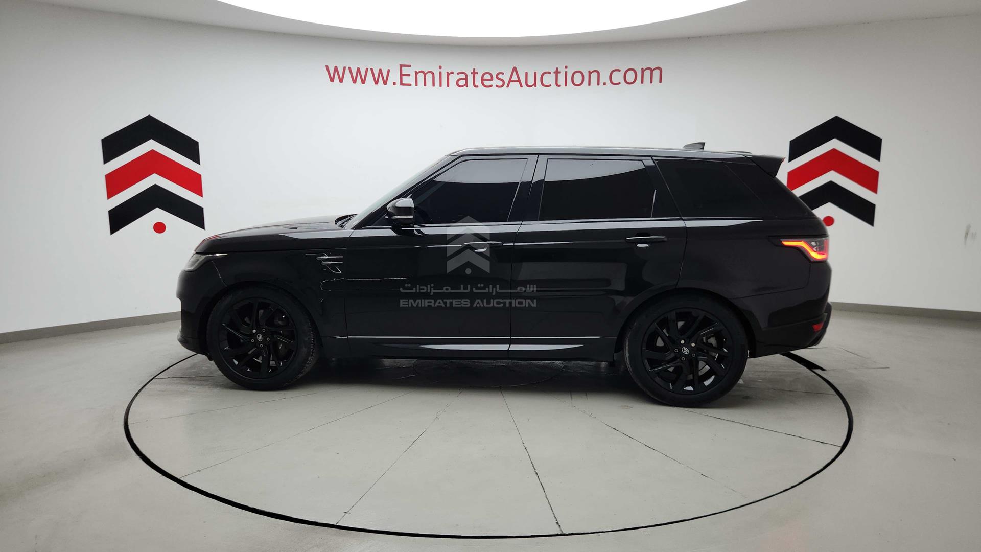 2020 RANGE ROVER SPORT VIN: SALWA2BU6LA725144