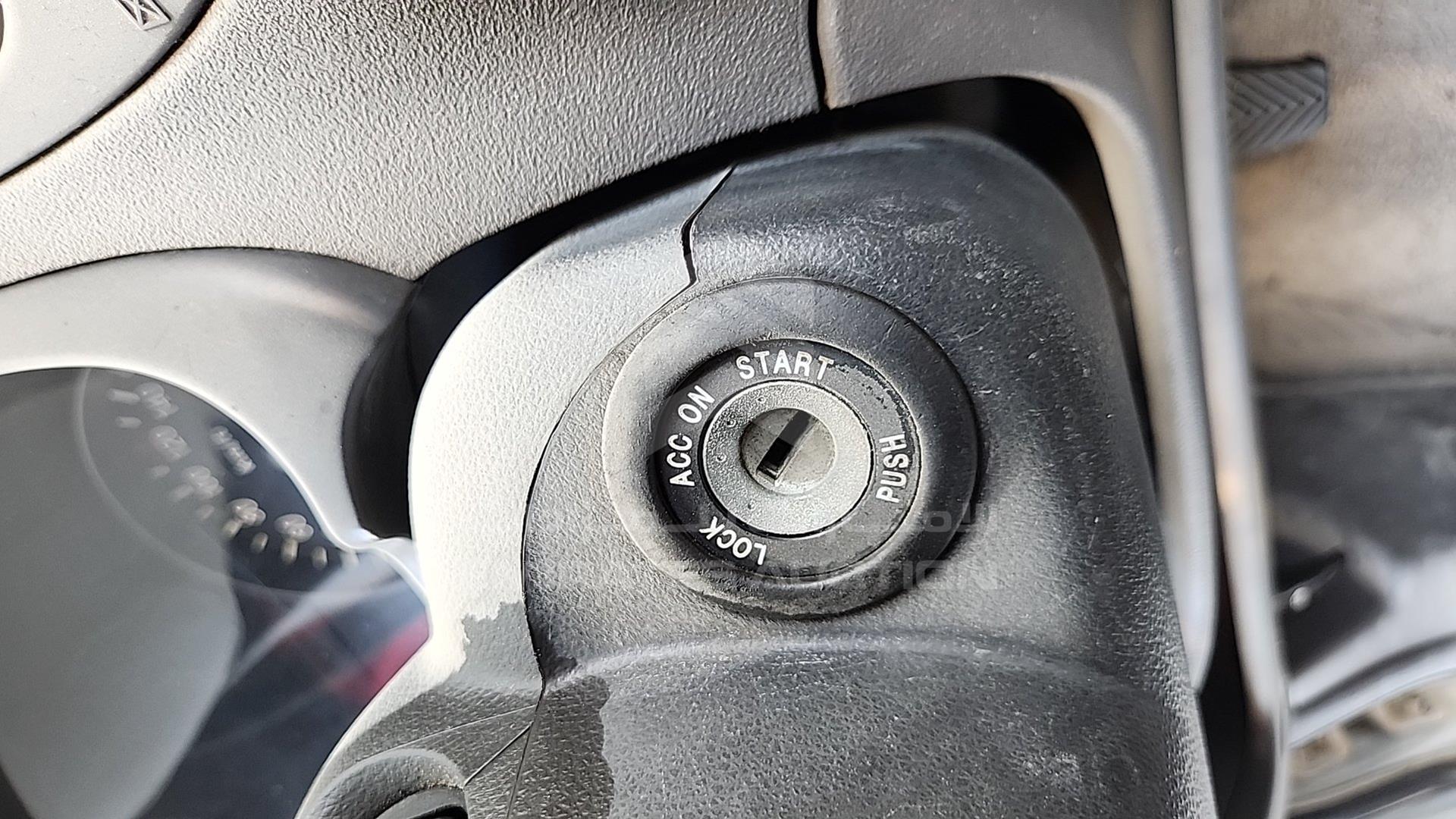 2006 KIA RIO VIN: KNADE221566173990