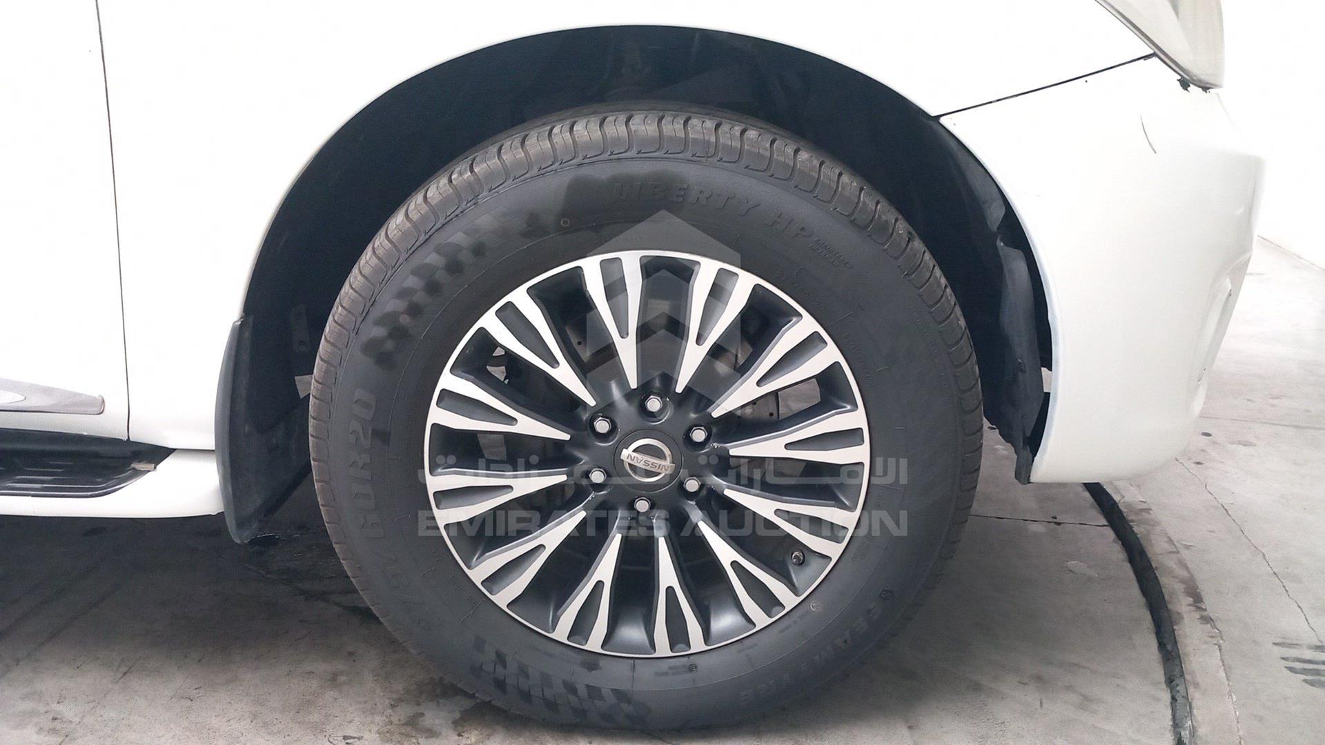 2011 NISSAN PATROL VIN: JN8AY25Y2B9010099