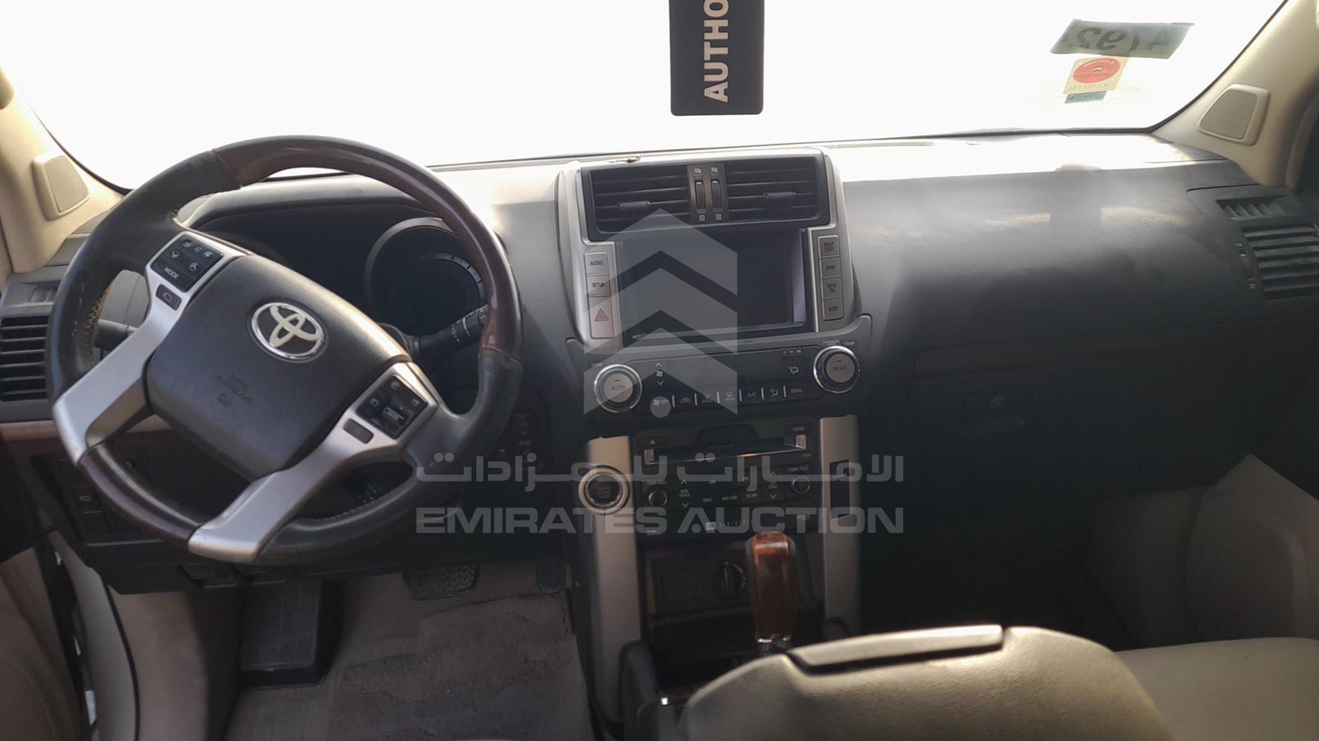 2010 TOYOTA LAND CRUISER PRADO VIN: JTEBU3FJ3AK007461