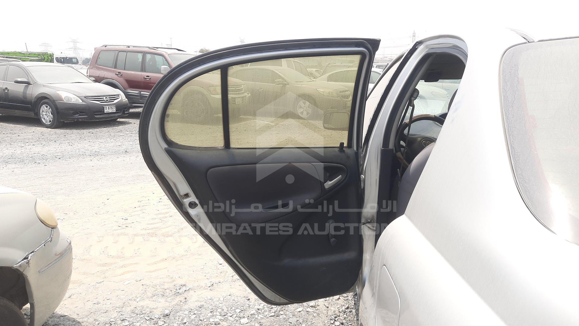 2003 TOYOTA ECHO VIN: JTDBW133635006198