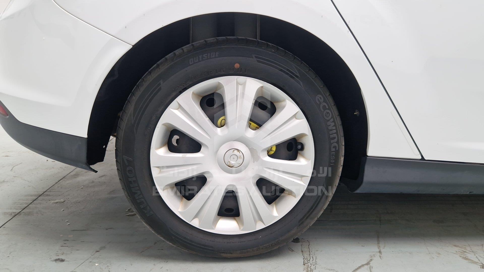 WF0BB2KF8CLM11470 - 2012 Ford Focus - #508470