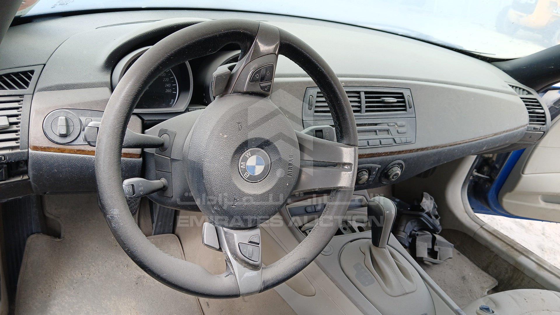 2006 BMW Z4 VIN: WBABU31026LH64274