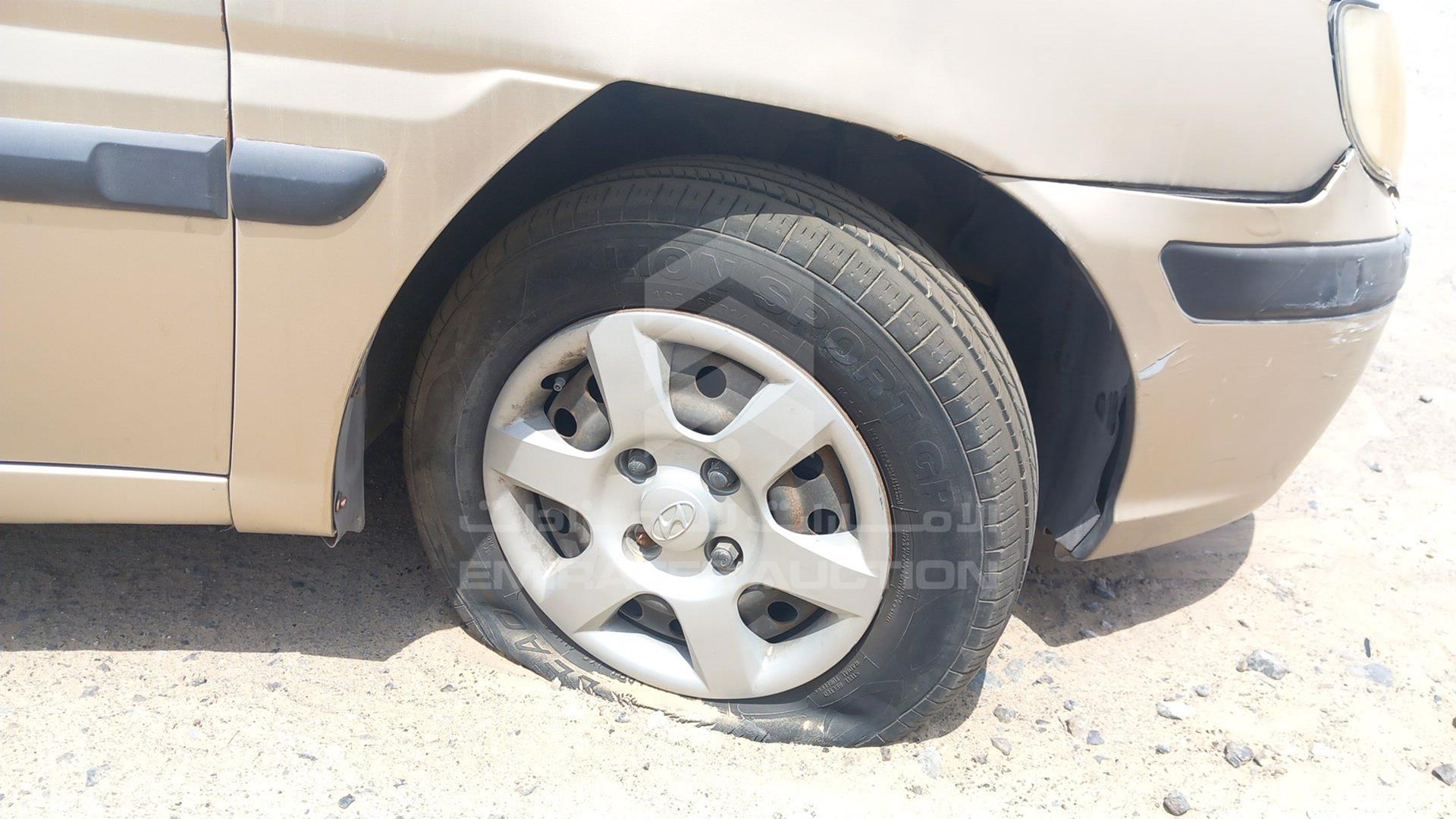 2006 HYUNDAI MATRIX VIN: KMHPM81C46U237758