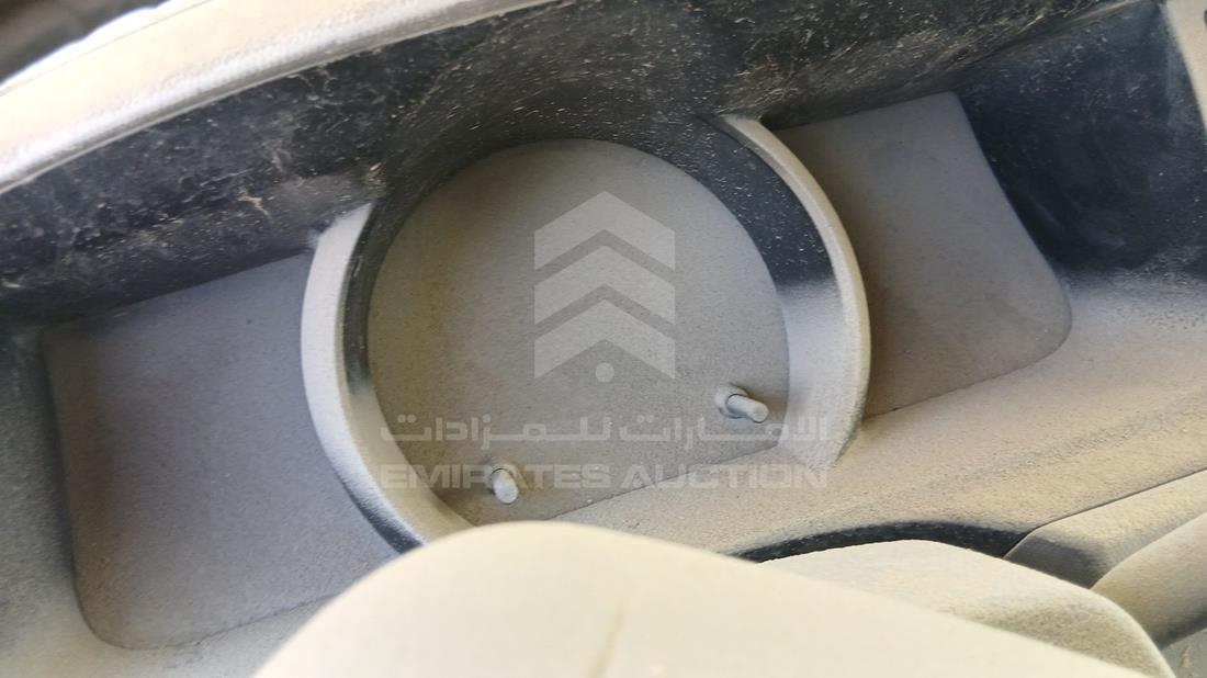 2007 Toyota Hiace — Speedometer & RPM Gauges — Photo 14