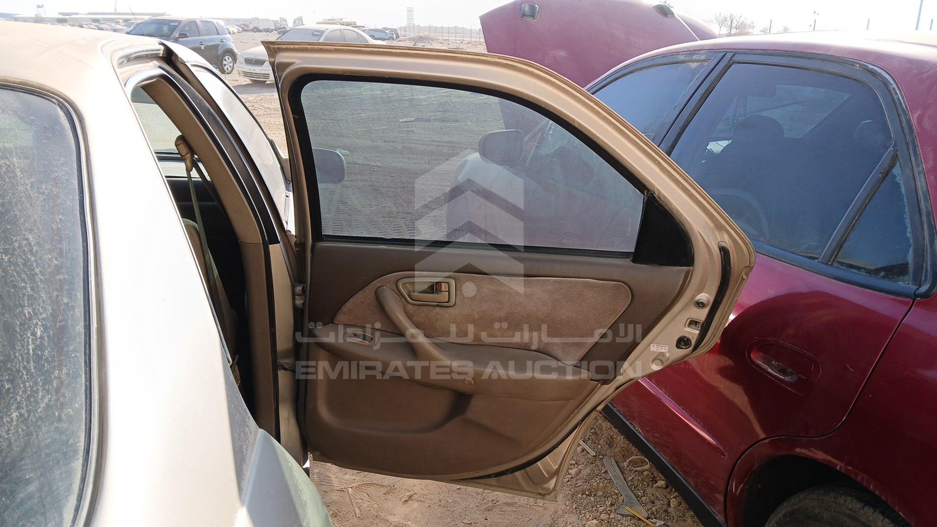1999 TOYOTA CAMRY VIN: 4T1BG22K5XU426490