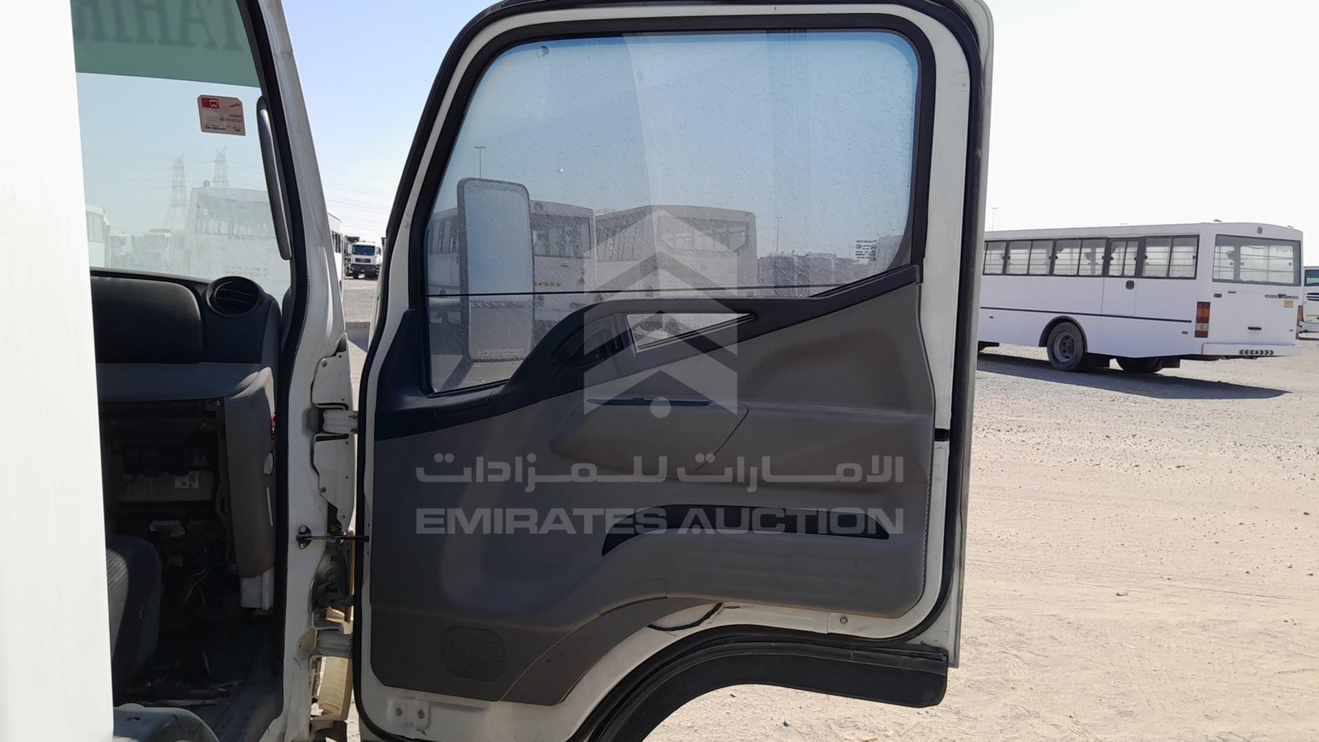2021 MITSUBISHI FUSO VIN: JL6BDG6A0MK001351