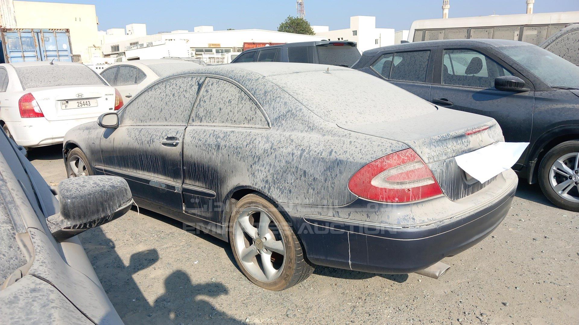 2005 MERCEDES CLK320 VIN: WDBTJ65J45F164949