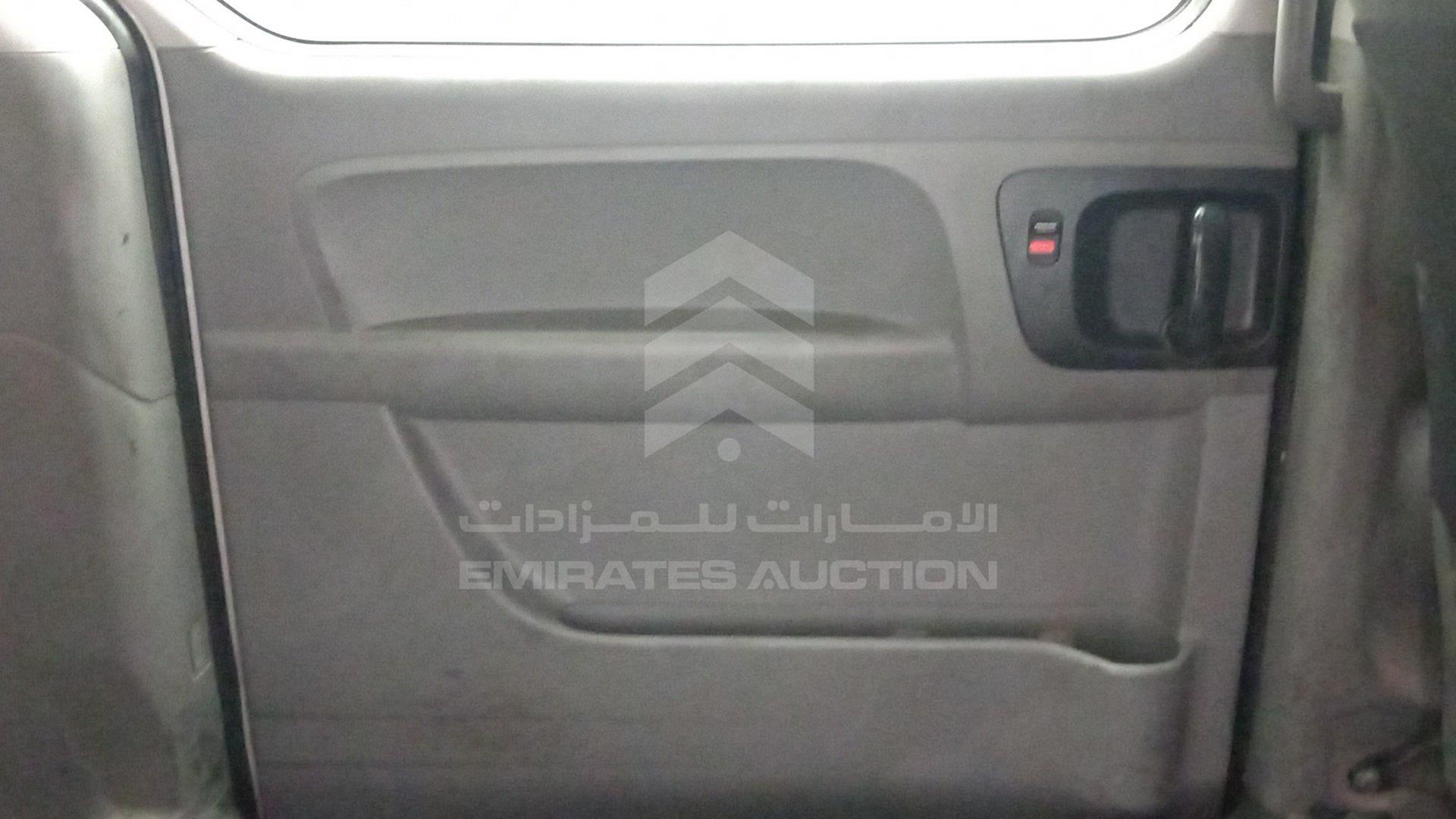 2017 HYUNDAI H1 VIN: KMJWA37R7HU866337