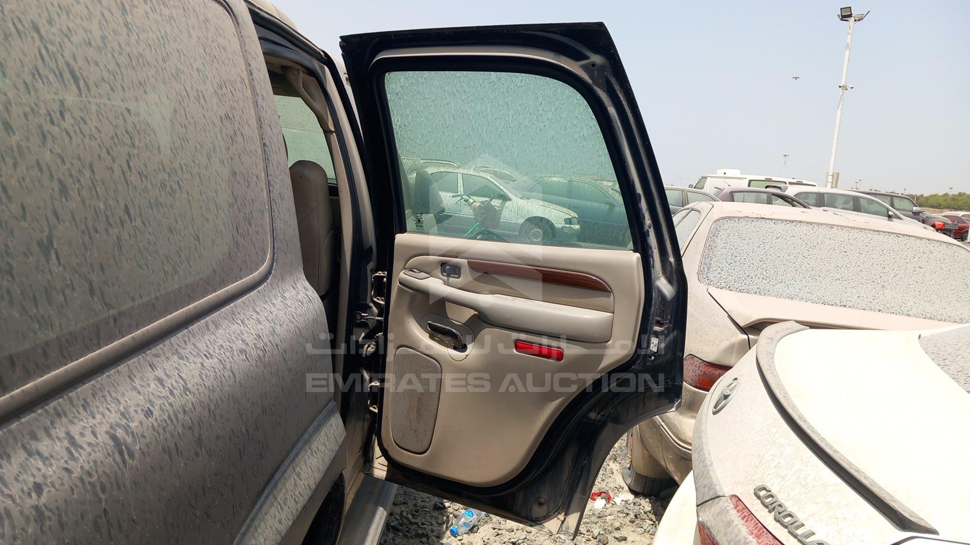2004 CADILLAC ESCALADE VIN: 1GYEK63N84R291868