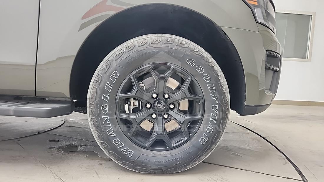 2024 Ford Expedition — Front Right Tyre — Photo 36