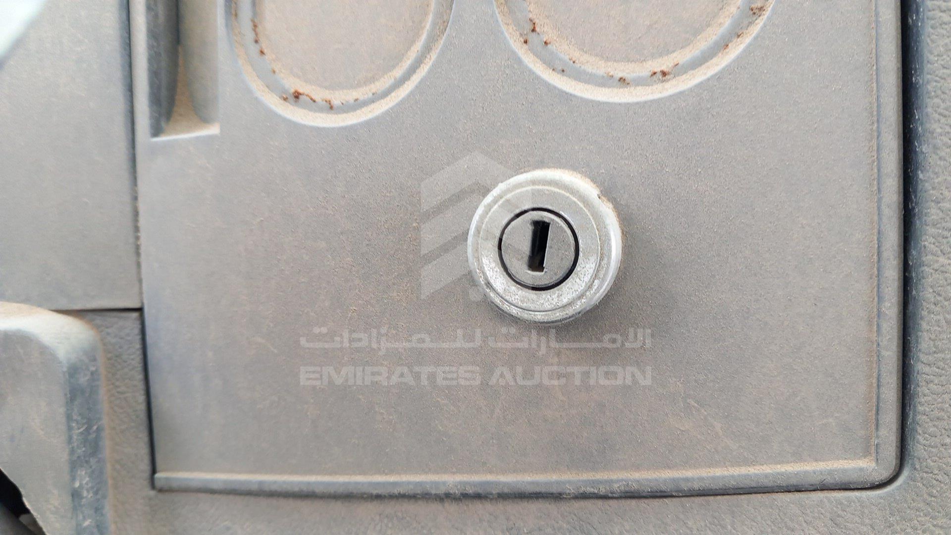 2008 ASHOK LEYLAND FALCON VIN: MB1PBEJA582133018