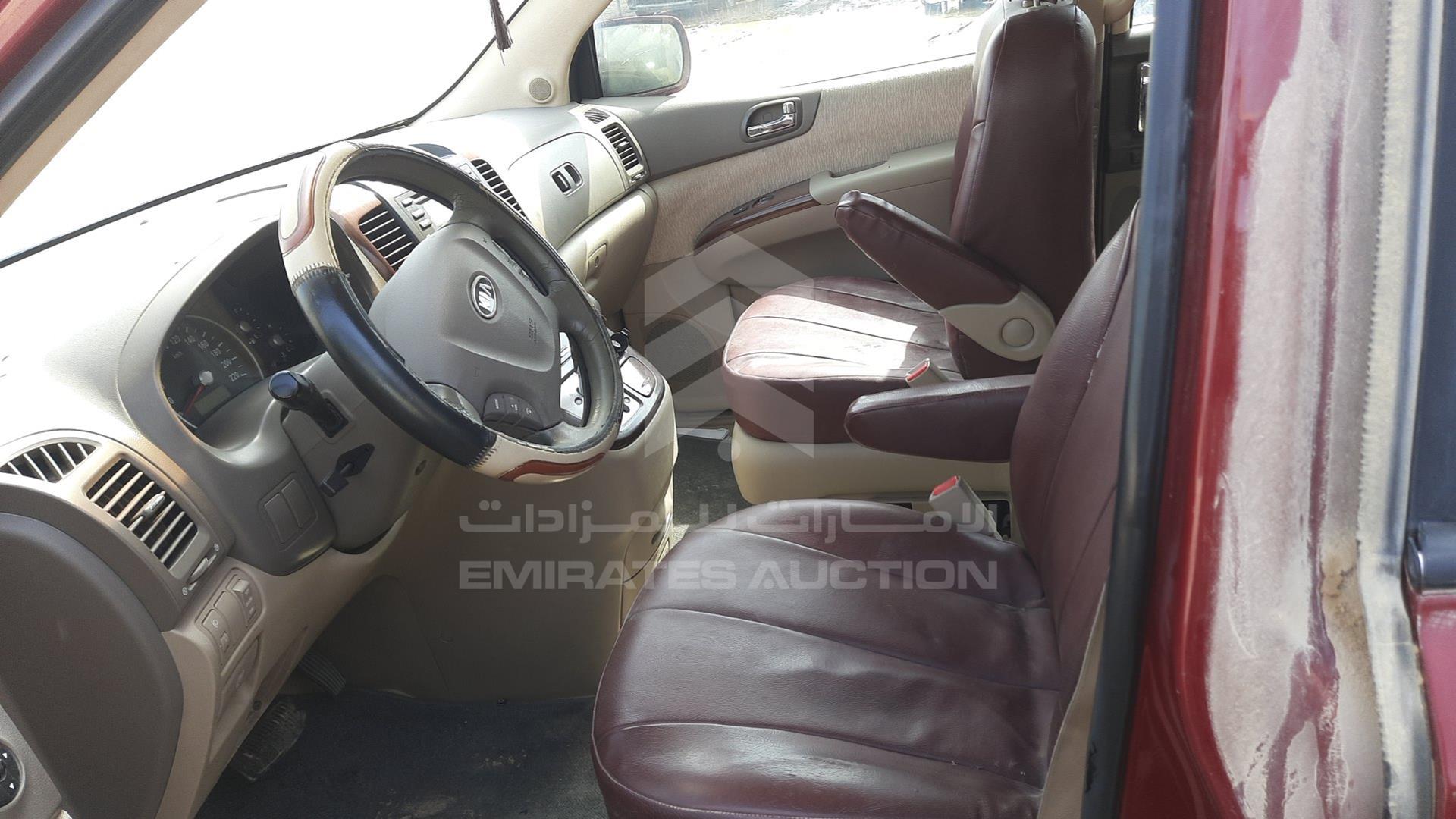 2009 KIA CARNIVAL VIN: KNAMB763296271199