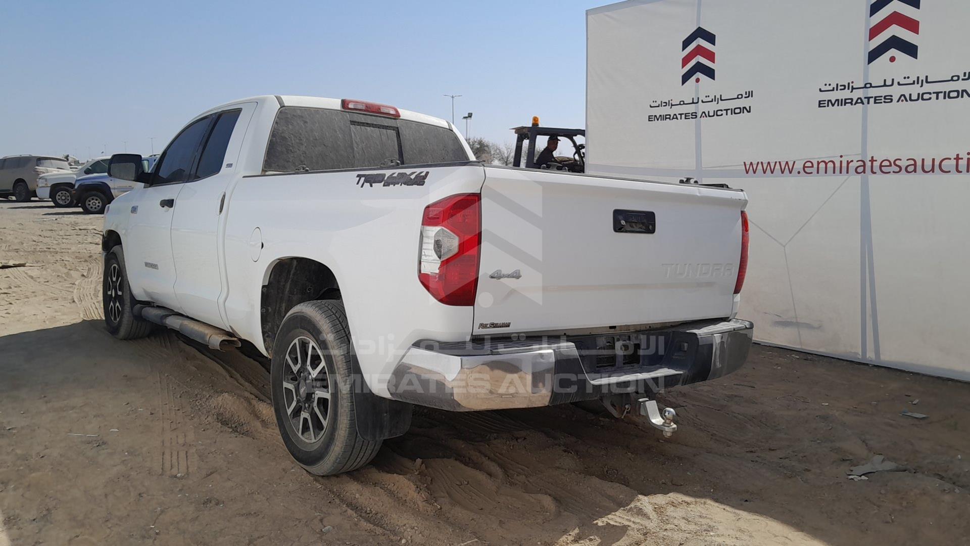 2015 TOYOTA TUNDRA VIN: 5TFUW5F19FX433703