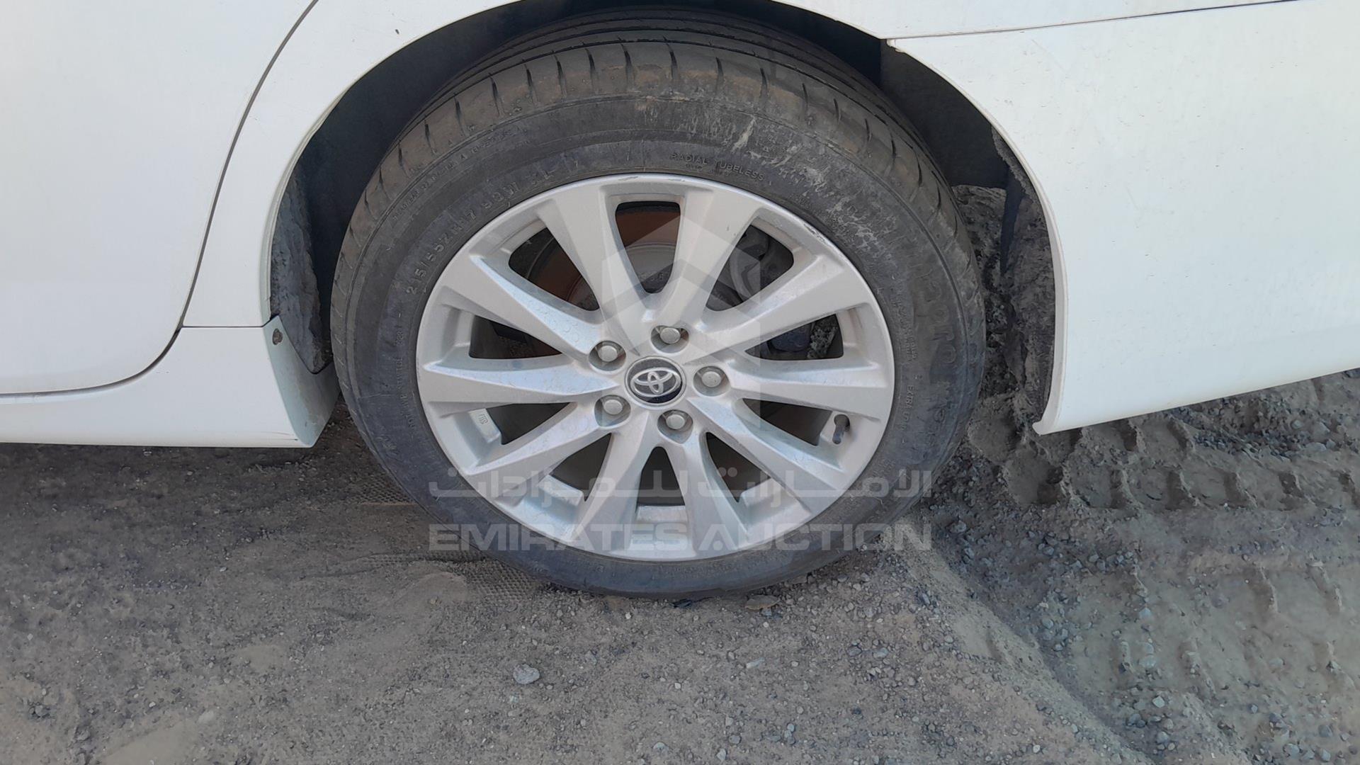 2015 TOYOTA CAMRY VIN: 6T1BF9FK3FX569493