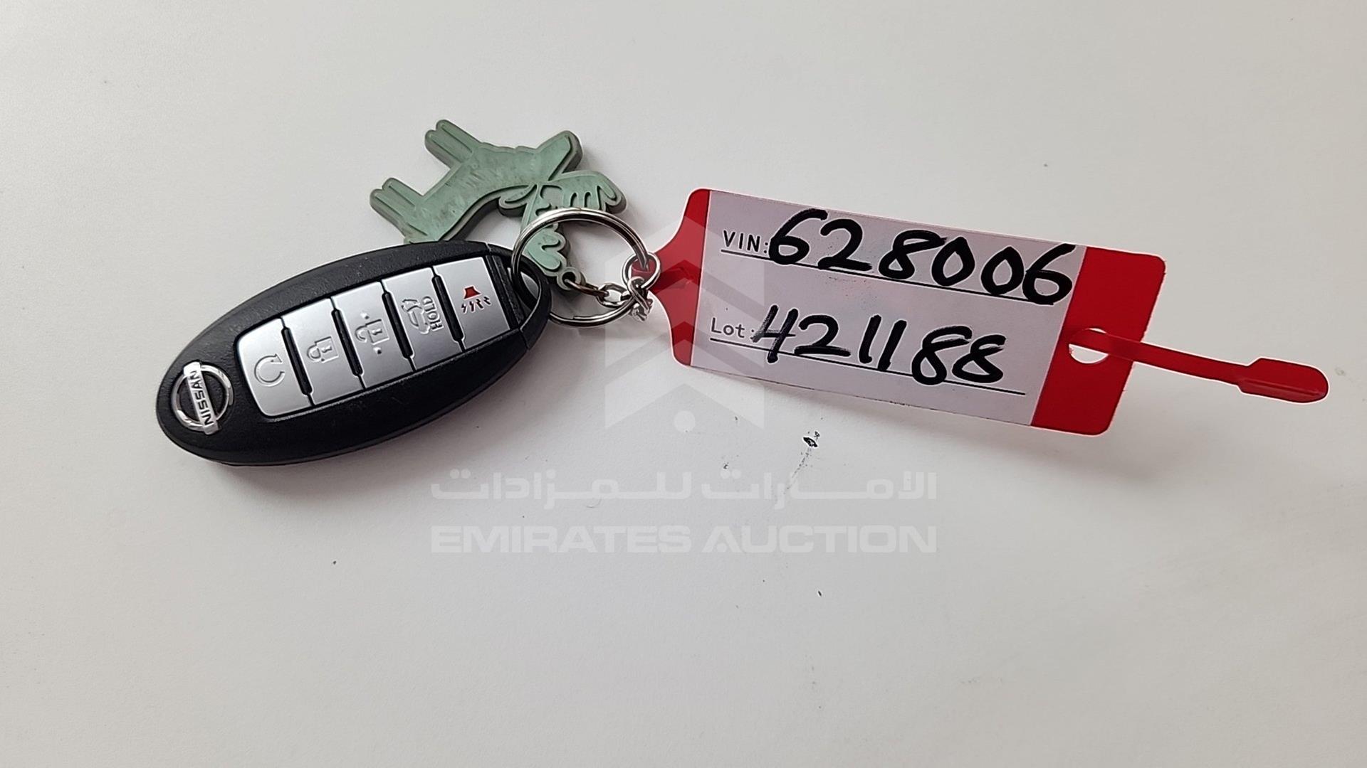 2015 NISSAN PATHFINDER VIN: 5N1AR2MM8FC628006